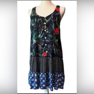 Aerie Vibrant Floral Top in Red and Green